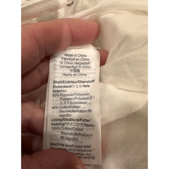 J. Crew White Eyelet Flutter Sleeve Cropped Jumpsuit Pants Size 4 - Picture 3 of 9